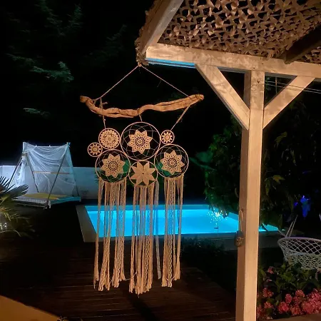 Zen Avec 2 Chats Dom wakacyjny Grospierres